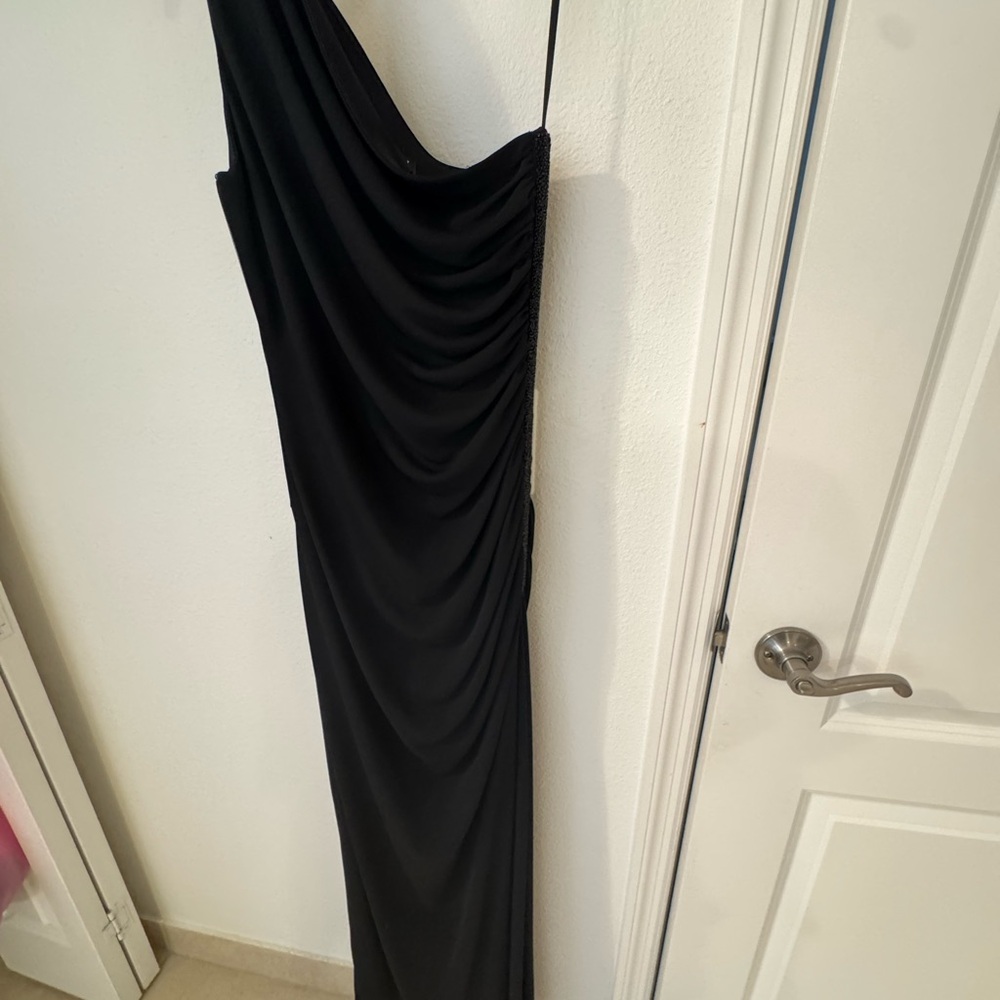 Laundry By Shelli Segal One Shoulder Black Dress
